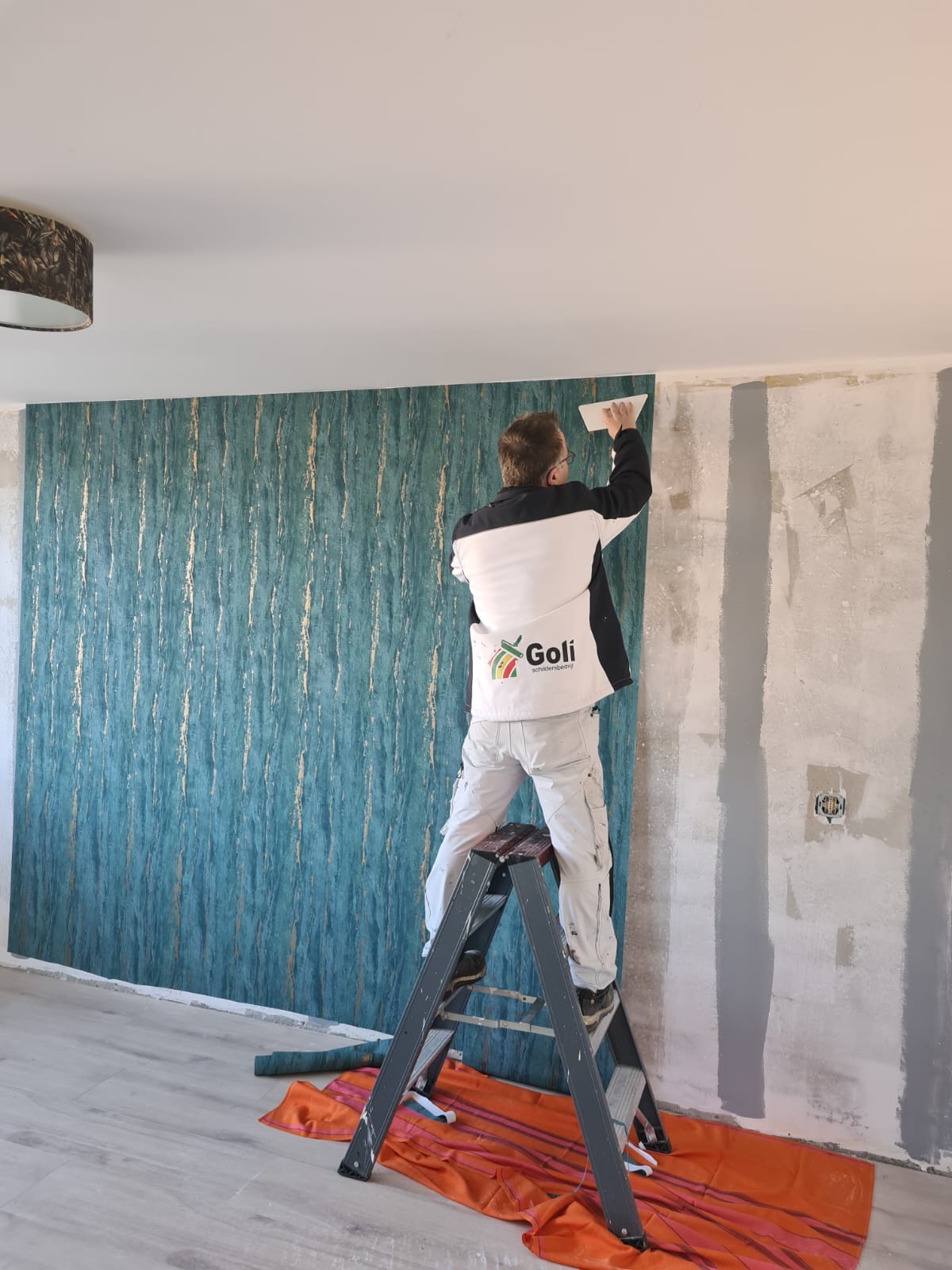 Strakke muren & behangwerk - Goli Schildersbedrijf